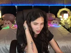 Amateur Live Sex Cam of BabyFlowerr