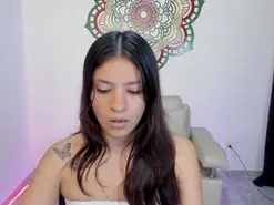 Amateur Live Sex Cam of Candy_fox_19