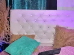 Amateur Watch Live Sex Cams of tatixxxvega