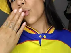 Amateur Free Porn Cam of Danielitaaa-