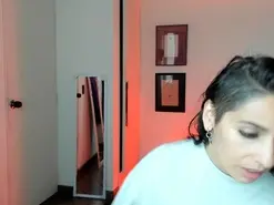 Amateur Free Live Porn of Karolove