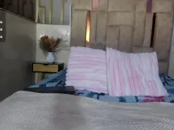 Amateur Sex Cam of ashly_ruiz