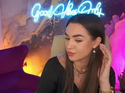 Amateur Live Sex of EricaSin