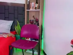 Amateur Private Sex Chat of EllenaBoobs_