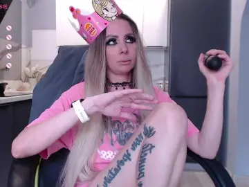 Bongacams Sex Chat of blondalina