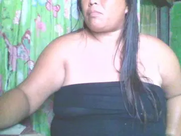 Bongacams Free Porn Cam of Yummypussy432