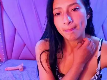 Bongacams Nude Webcam of SharlotRodriguez
