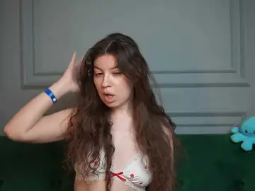 Bongacams Private Sex Chat of MonaPinky