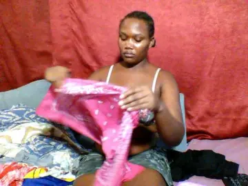 Bongacams Free Porn Cam of Ebonywaffle