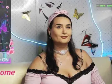 Bongacams Free Live Porn of WickedButShy