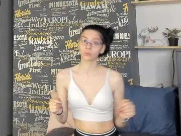 Bongacams Best Webcam of RavenBliss