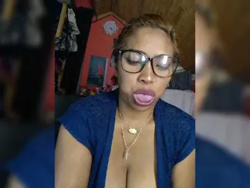 Bongacams Free Live Porn of butterfly007
