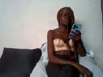 Bongacams Best Webcam of LunaAdut