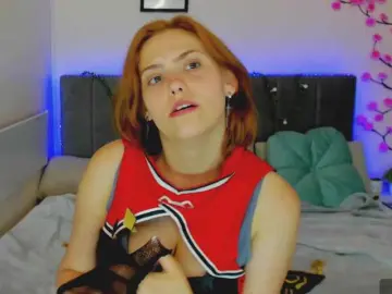 Bongacams Watch Live Sex Cams of DellaRowwe