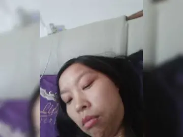 Bongacams Free Porn Cam of Selinababy99