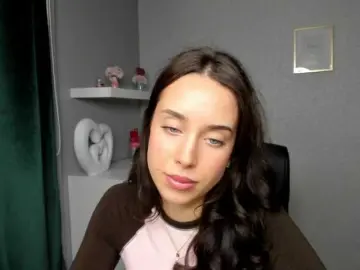 Bongacams Best live sex cam show of adeleLive