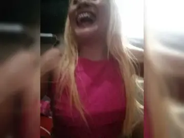 Bongacams Watch Live Sex Cams of Pempemliciouss