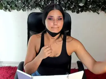 Bongacams Best live sex cam show of DestinyHills