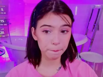 Bongacams Best live sex cam show of CoralineJones