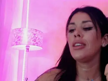Bongacams Best live sex cam show of LaylaCruz