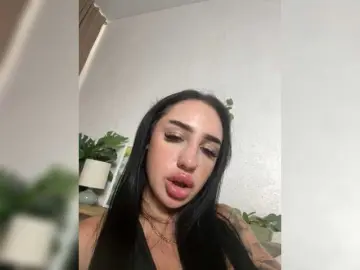 Bongacams Sex Cam of AminaVelvet