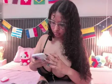 Bongacams Free Porn Cam of Lena-Ricci