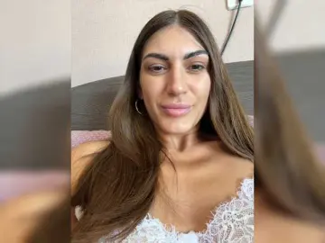 Bongacams Live Sex Cam of MaggieTurner