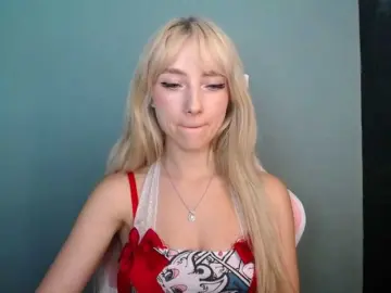 Bongacams Live Porn of LuciaGlow