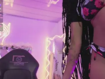 Bongacams Watch Live Sex Cams of cristalbroke-tay