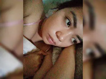 Bongacams Sex Chat of XXhornywetprincess99XX