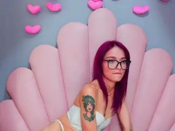 Bongacams Live Sex of LUCYMILLER