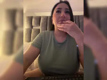 Bongacams Adult Webcam of IrisEvans