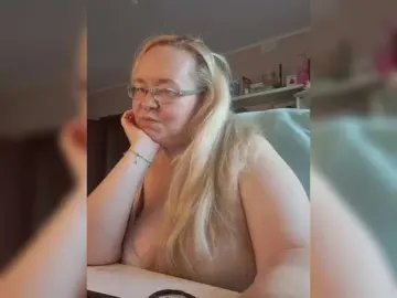 Bongacams Sex Cam of Viola27