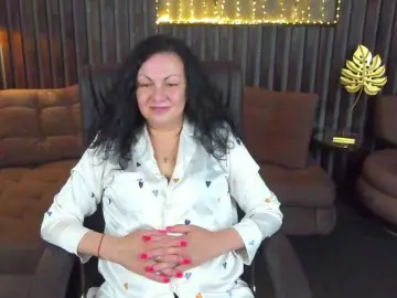 Bongacams Watch Live Sex Cams of IrissMoon