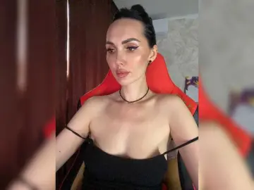 Bongacams Free Live Porn of LolaFox