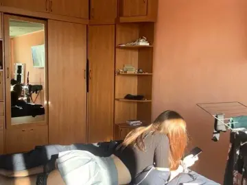 Bongacams Live Porn of LydiaChey
