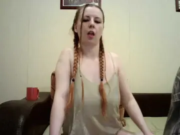 Bongacams Nude Webcam of HotFox23