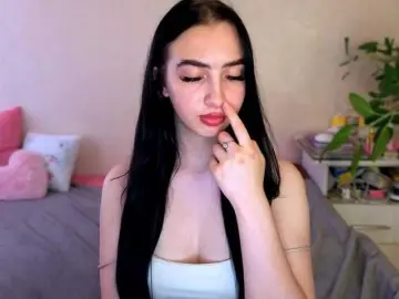 Bongacams Live Sex Cam of WildKittenX
