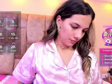Bongacams Private Sex Chat of EmmaSanchez1