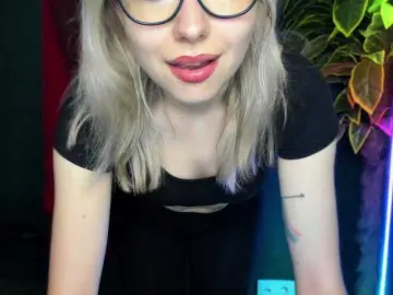 Bongacams Watch Live Sex Cams of xxHeidiLove