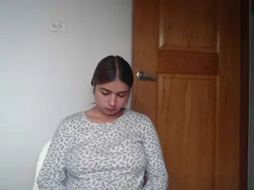 Bongacams Private Sex Chat of leah-walker