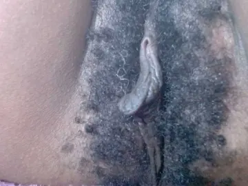 Bongacams Free Live Porn of Skinybitchx