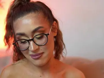 Bongacams Sex Chat of AileenKiss