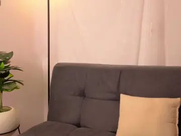 Bongacams Watch Live Sex Cams of Elly-g