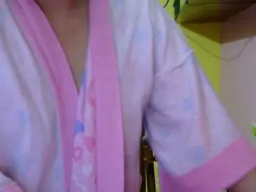 Bongacams Watch Live Sex Cams of MystiqueMiss