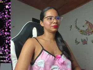 Cam4 Sex Cam of hoffman_alisson