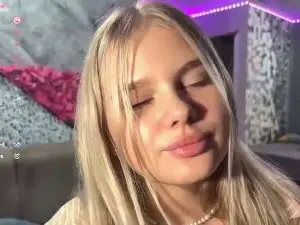 Cam4 Best Webcam of LouLindy