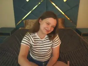Cam4 Adult Video Chat of MagicPeachh