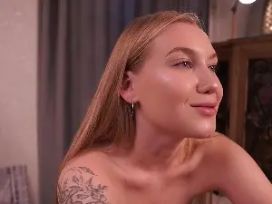 Cam4 Live Sex Cam of ElnaMolitor
