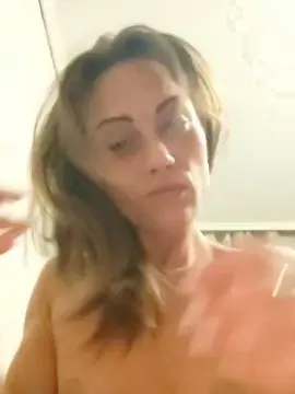 Cam4 Best live sex cam show of Saretta23